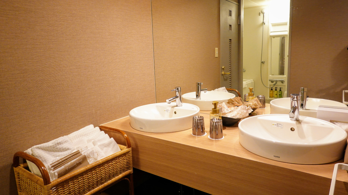ホテルエピナール那須のアネックスタワー・新絆コーナースイートルーム 洗面所
